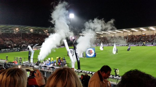 "Change de trou, ça fume"