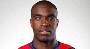 Le Mercato de WAM : Sloan Privat – Besoin de rien, envie de lui !